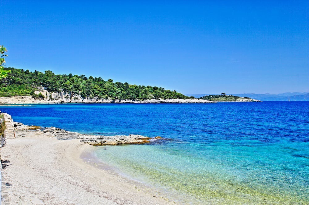 Photo of Others in Gaios