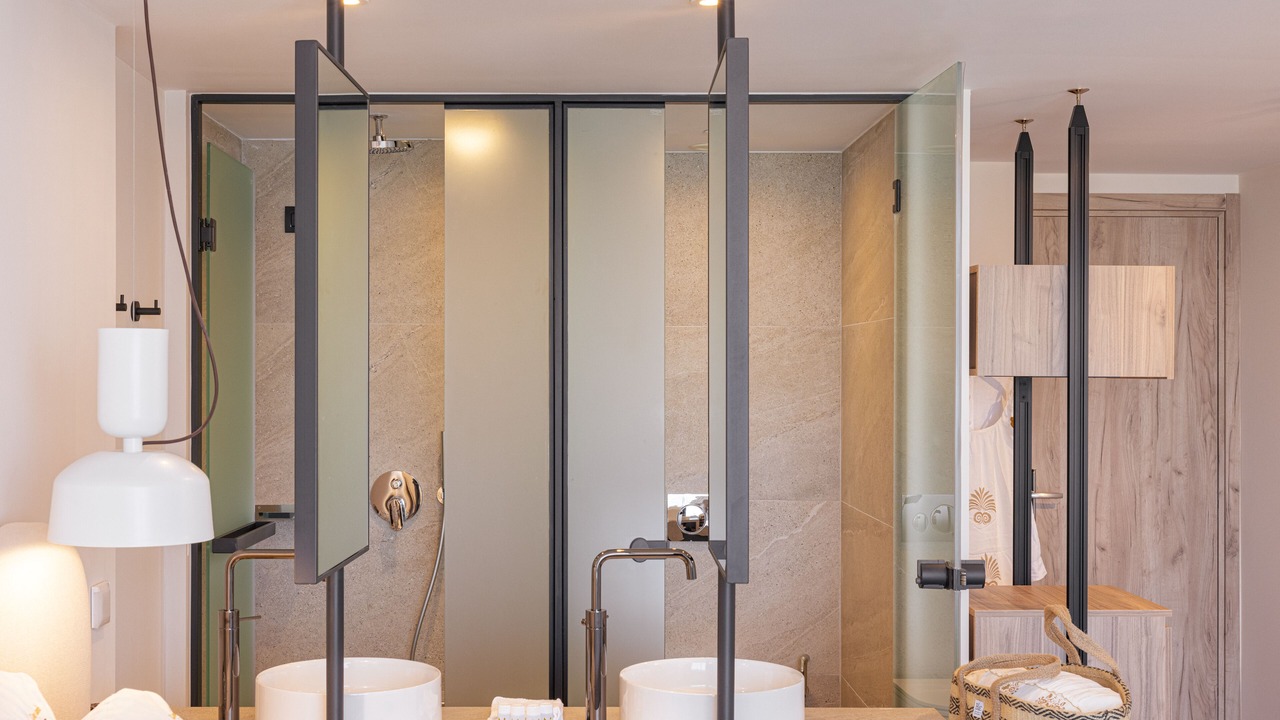 Photo of Bathroom in Karlovassi