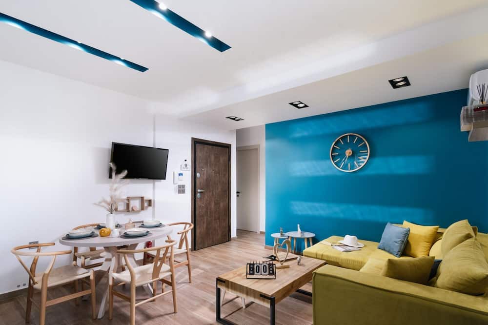 Photo of Livingroom in Mires