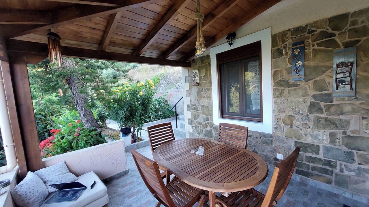 Photo of Outdoor in Pefki