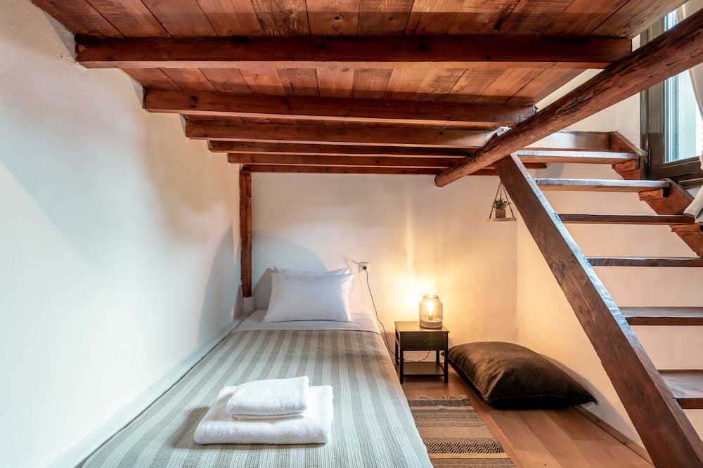 Photo of Bedroom in Megala Chorafia