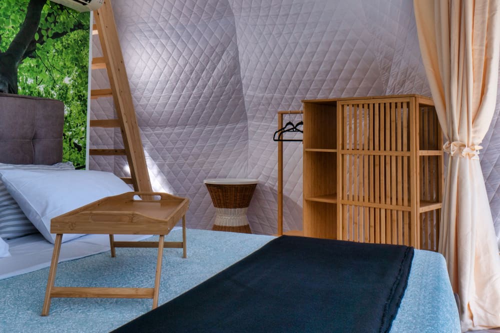 Photo of Bedroom in Armenistis