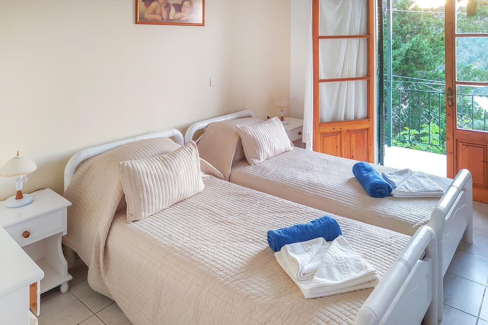 Photo of Others in Longos