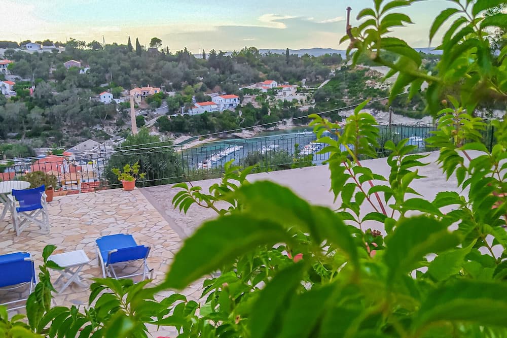 Photo of Bedroom in Longos