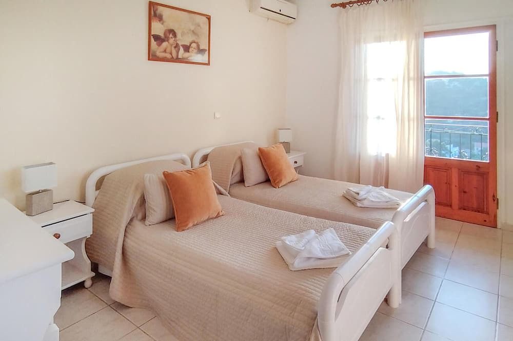 Photo of Others in Longos