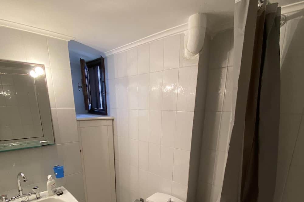Photo of Bathroom in Melissi