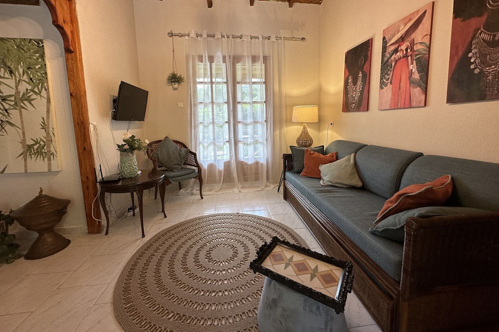 Photo of Livingroom in Sithonia