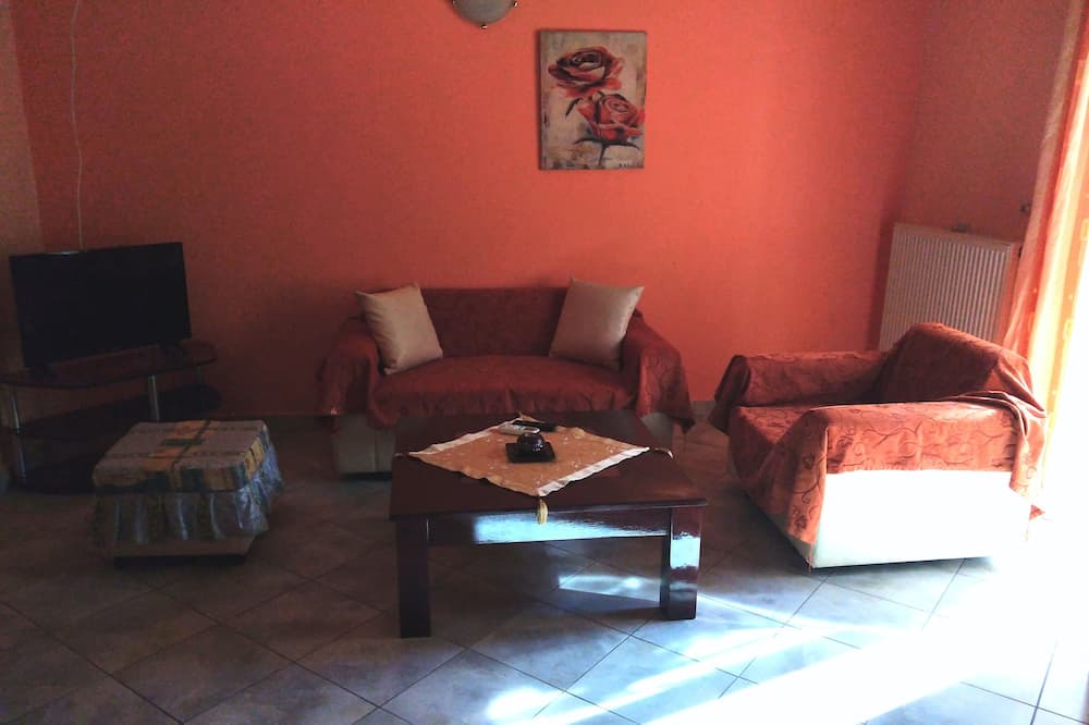 Photo of Livingroom in Sipiada