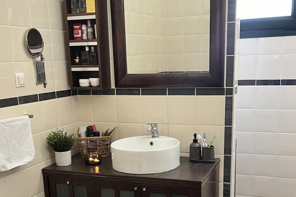 Photo of Bathroom in Katerini