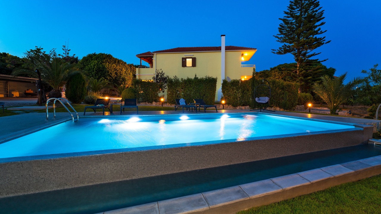 Photo of Outdoor in Ixia