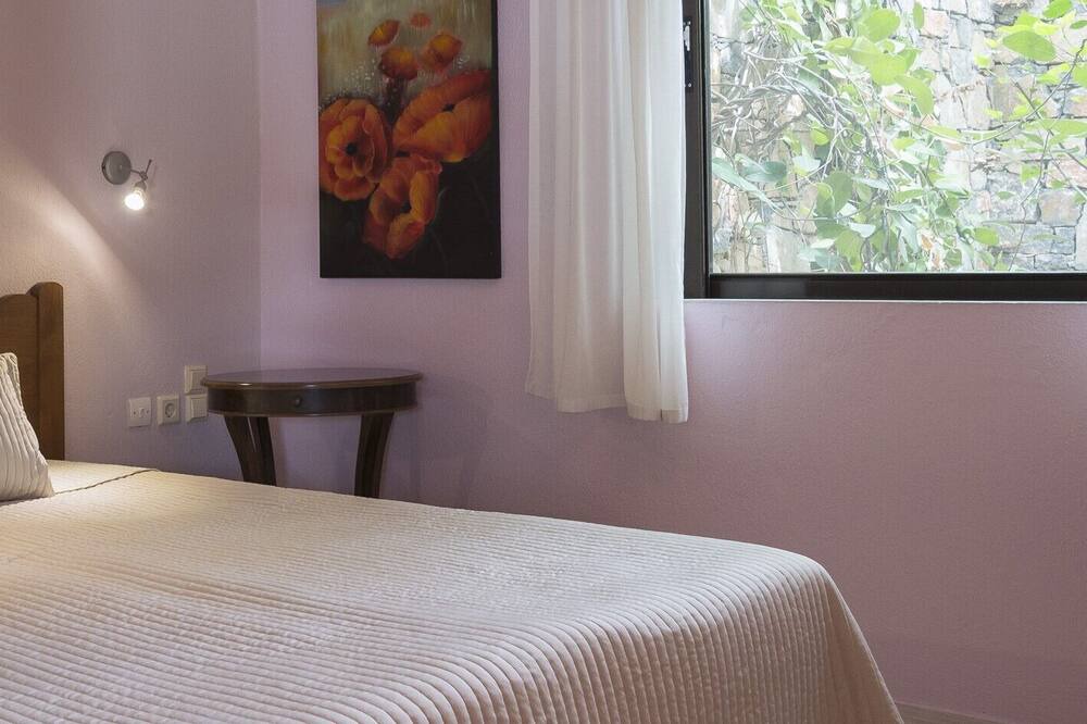 Photo of Bedroom in Istron