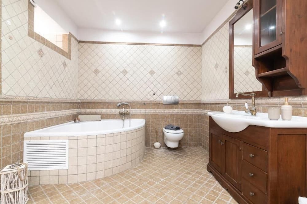Photo of Bathroom in Agia Marina