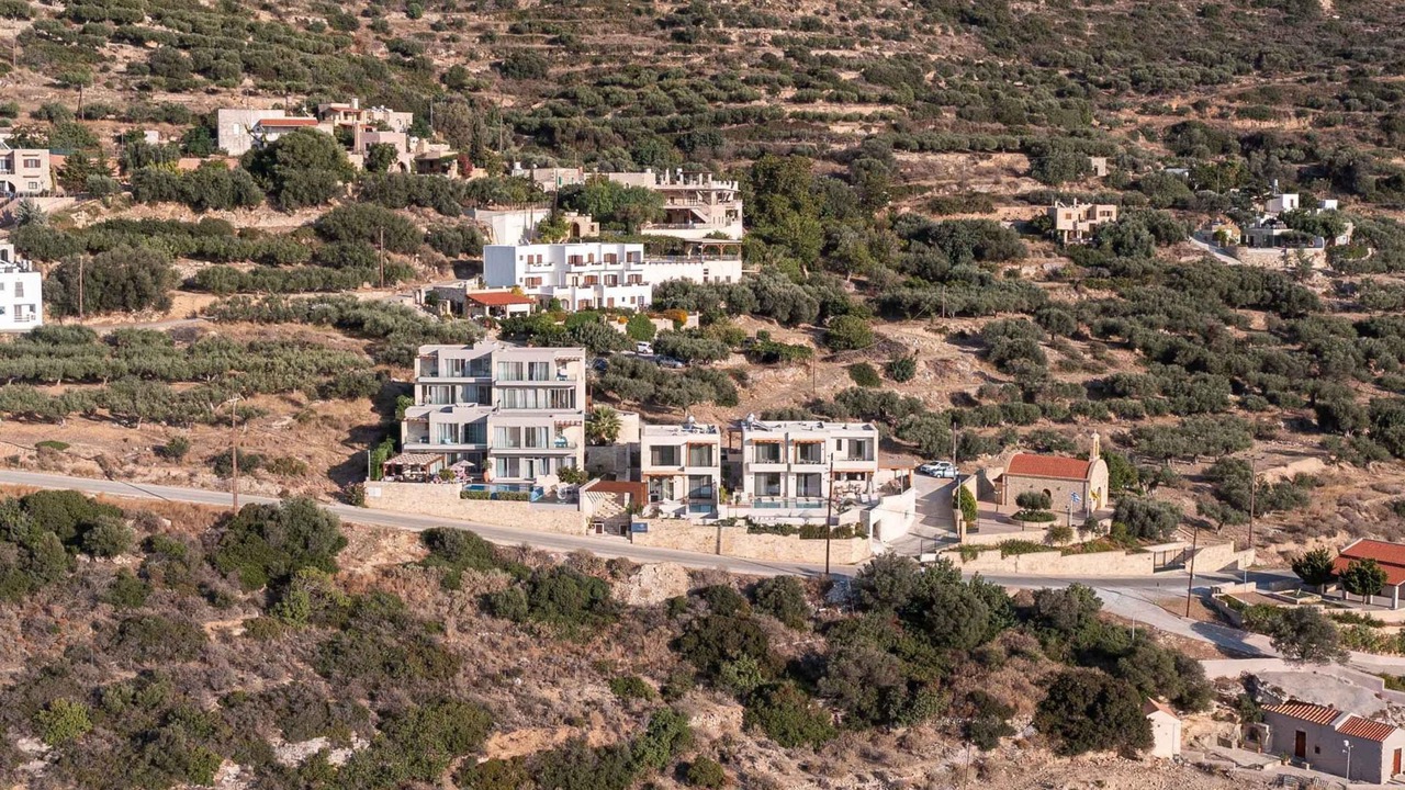 Photo of Others in Limeniskos