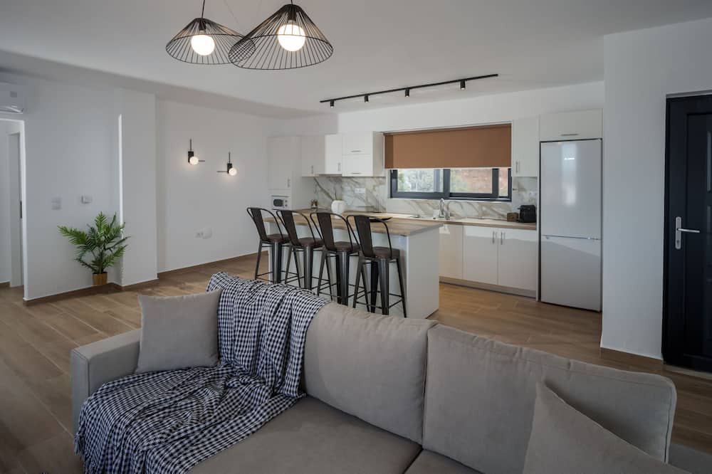 Photo of Livingroom in Malia