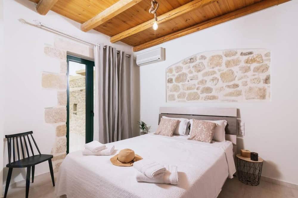 Photo of Bedroom in Petrokefalion