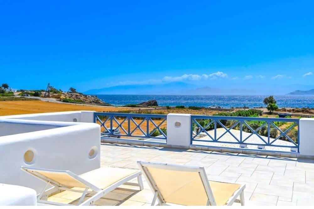 Photo of Outdoor in Ampelas
