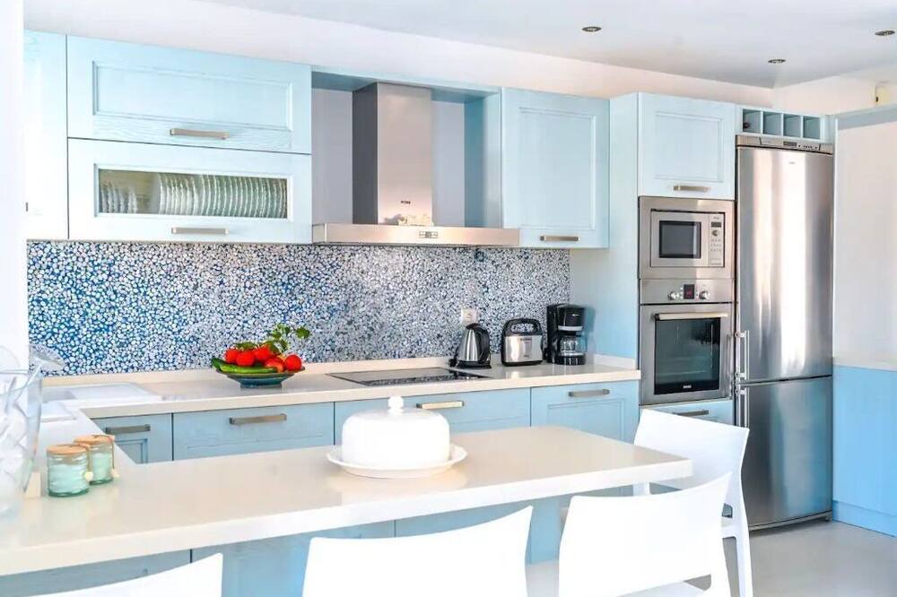 Photo of Kitchen in Ampelas
