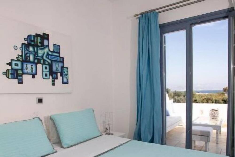 Photo of Bedroom in Ampelas