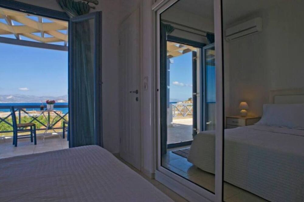 Photo of Bedroom in Ampelas
