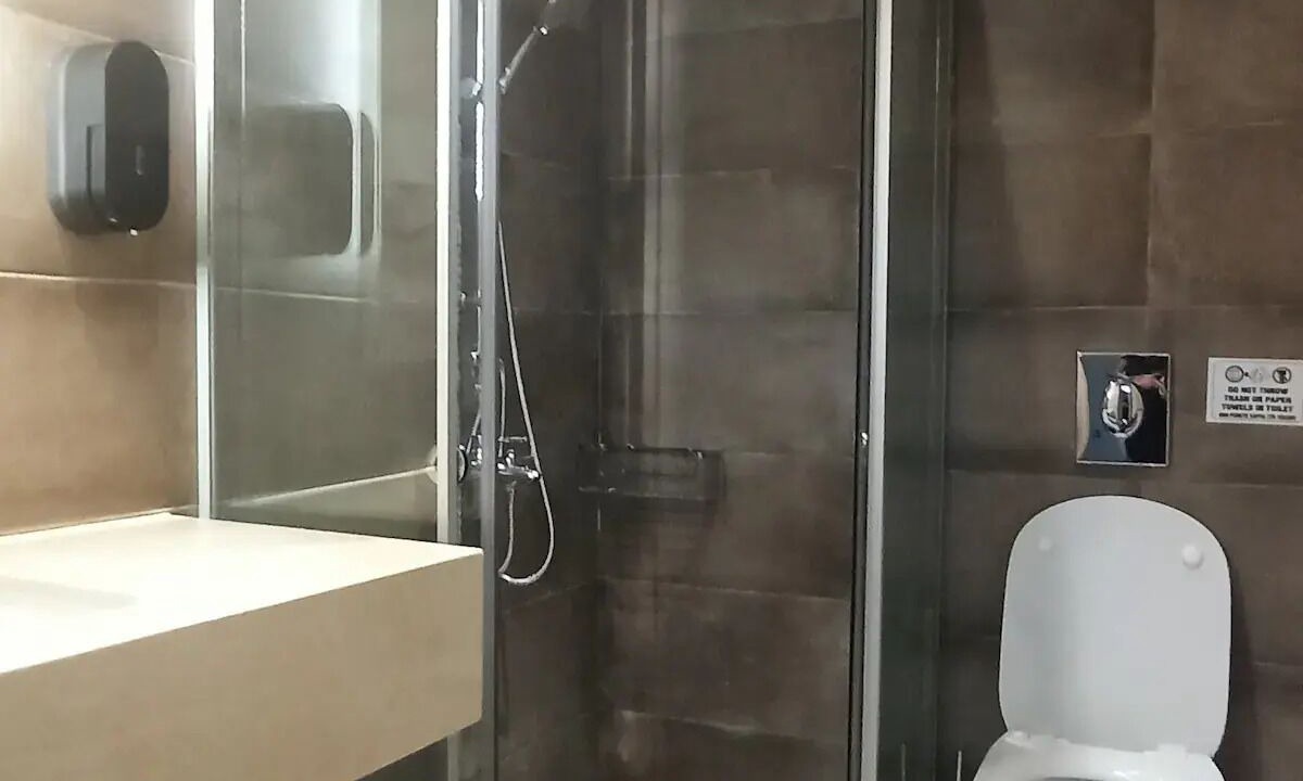Photo of Bathroom in Marathokefala