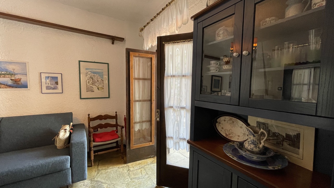 Photo of Others in Elia