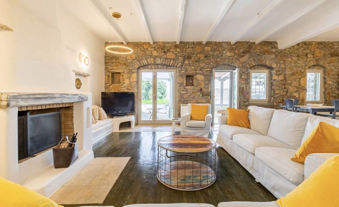 Photo of Livingroom in Panormos