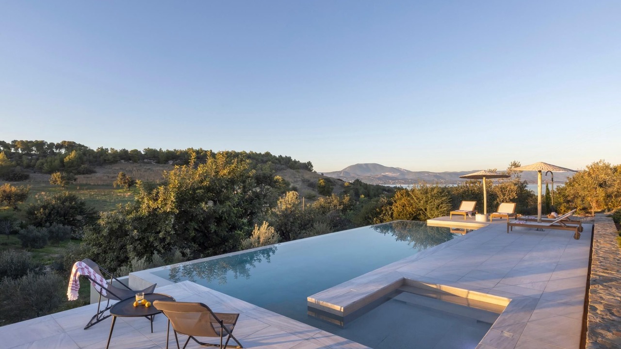 Photo of Outdoor in Agios Emilianos