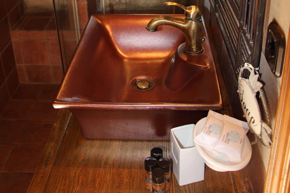 Photo of Bathroom in Karpenisi