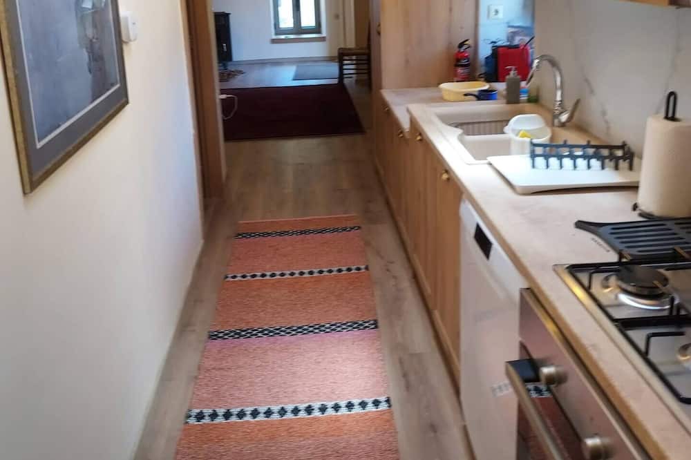 Photo of Kitchen in Zarouhla