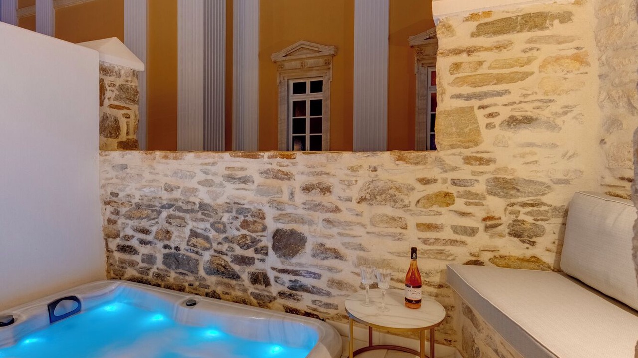 Photo of Bedroom in Ermoupoli