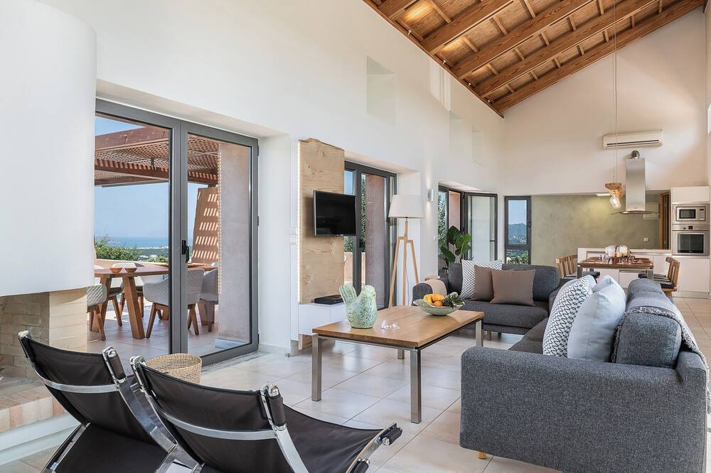 Photo of Livingroom in Kontomari