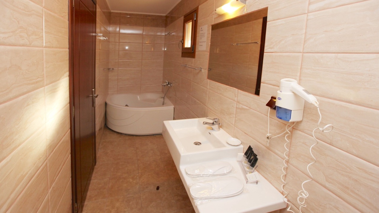 Photo of Bathroom in Thasos Town