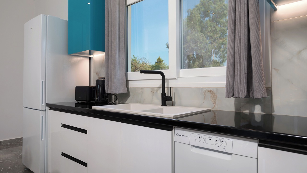 Photo of Kitchen in Laganas