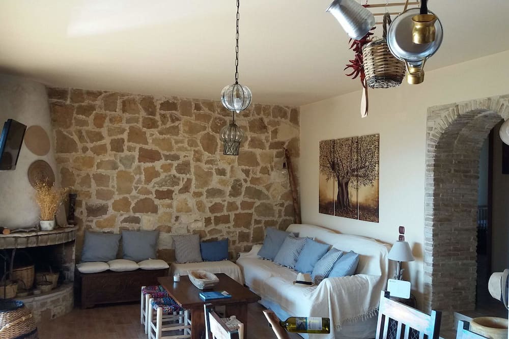 Photo of Livingroom in Nerotrivia