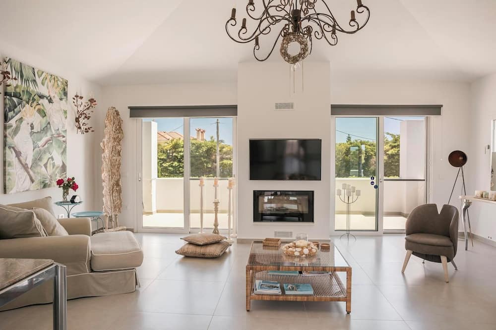 Photo of Livingroom in Svoronata