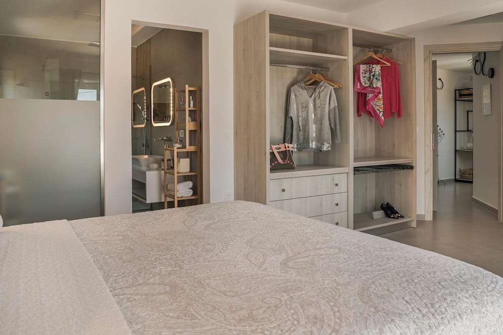 Photo of Bedroom in Svoronata