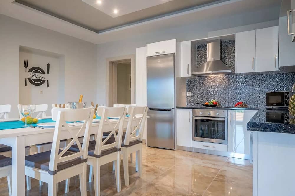 Photo of Kitchen in Fiolitis