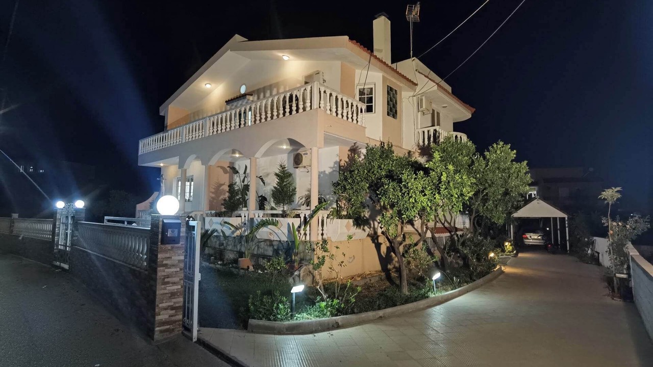 Photo of Outdoor in Petaloudes
