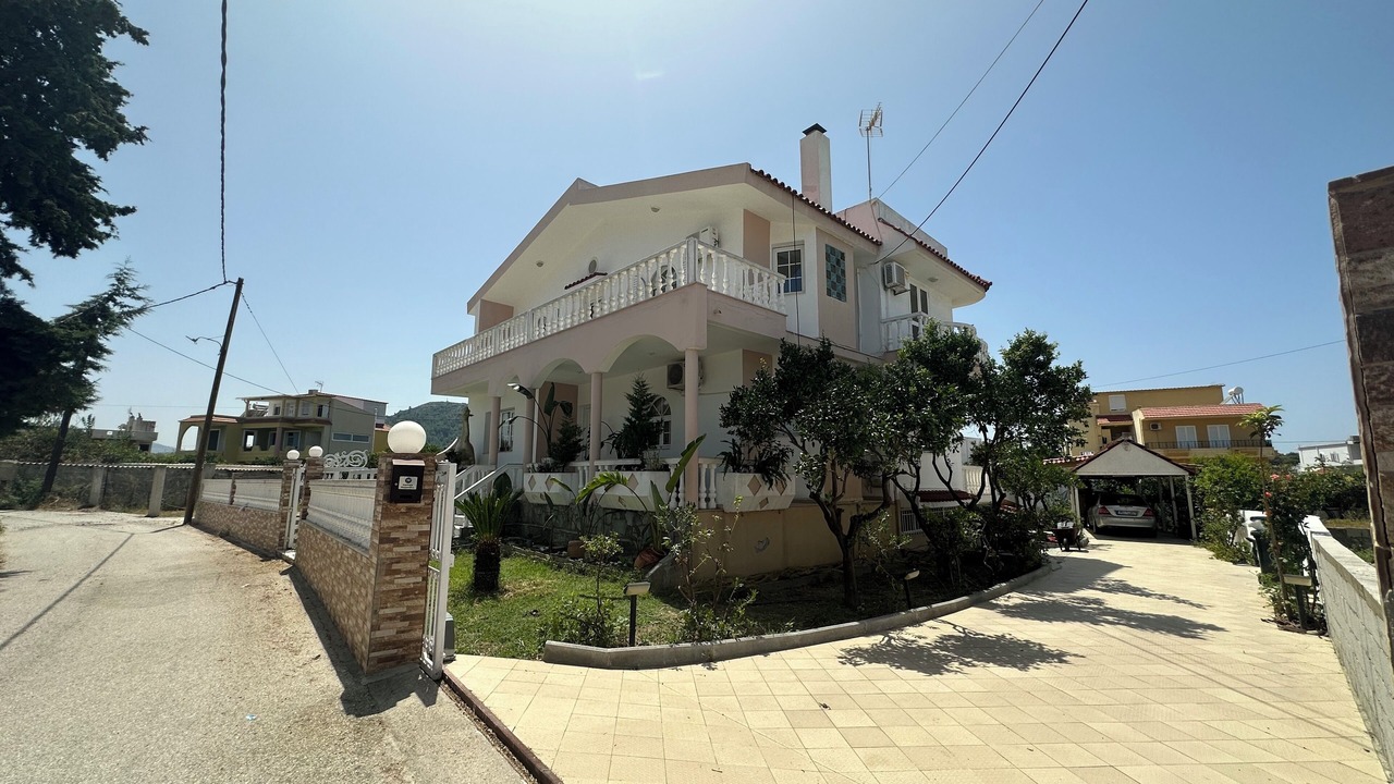 Photo of Outdoor in Kremasti
