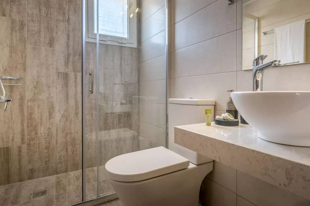 Photo of Bathroom in Fiolitis