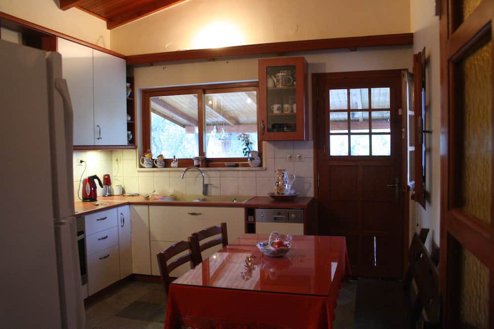Photo of Kitchen in Gefira Mpania