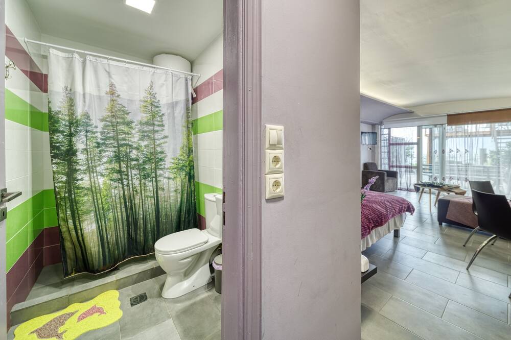 Photo of Bathroom in Molos-Agios Konstantinos