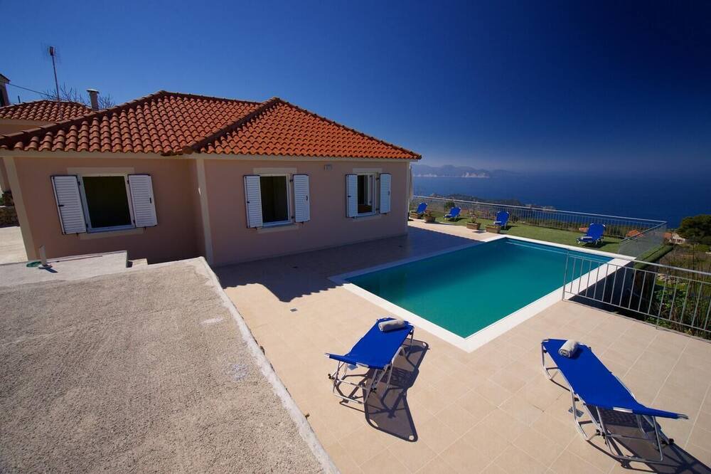 Photo of Outdoor in Mesovounia