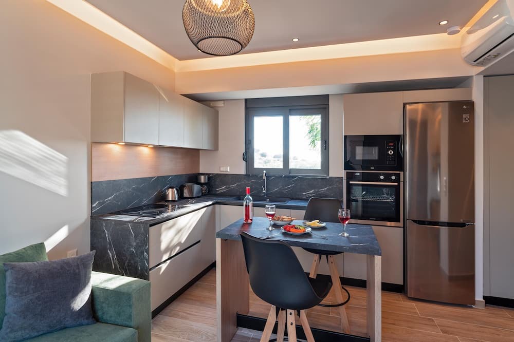 Photo of Kitchen in Petaloudes