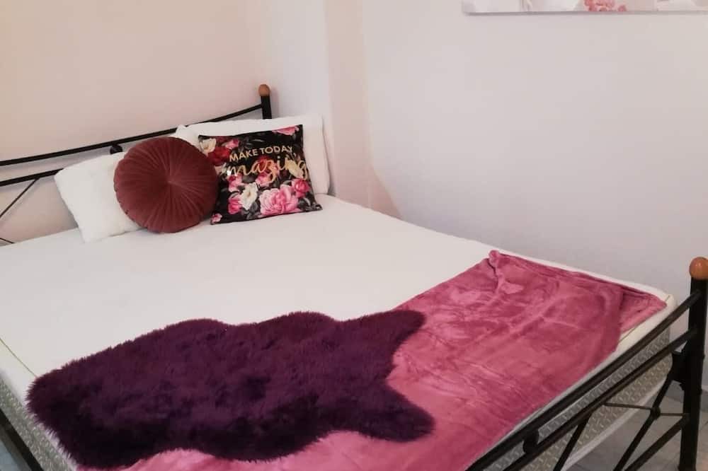 Photo of Bedroom in Katerini