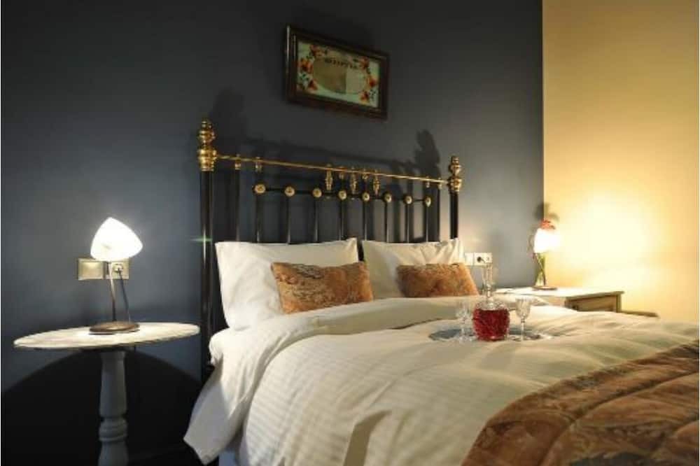 Photo of Bedroom in Galaxidi