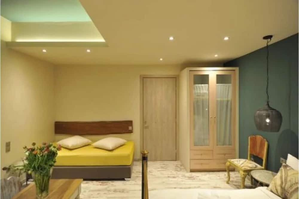 Photo of Bedroom in Galaxidi