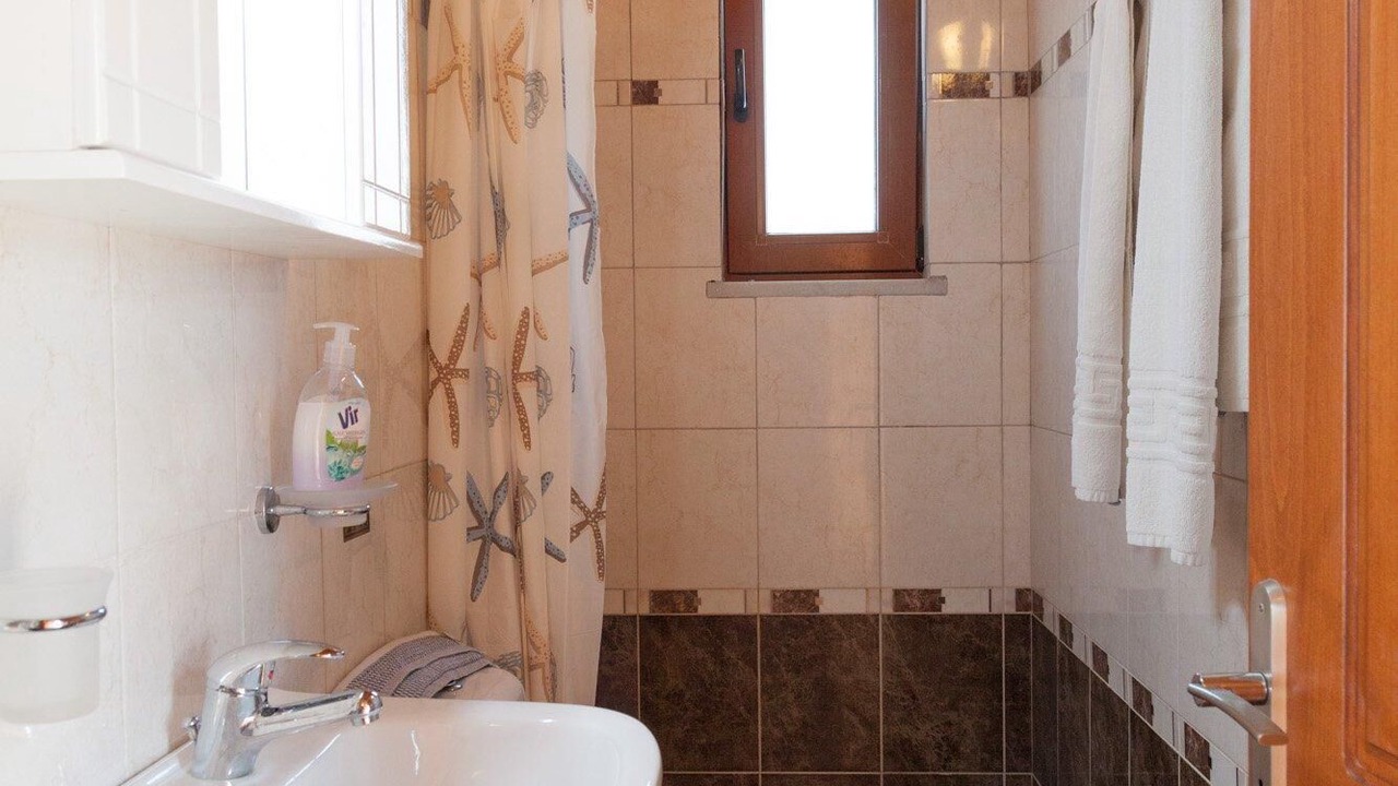 Photo of Bathroom in Mesovounia