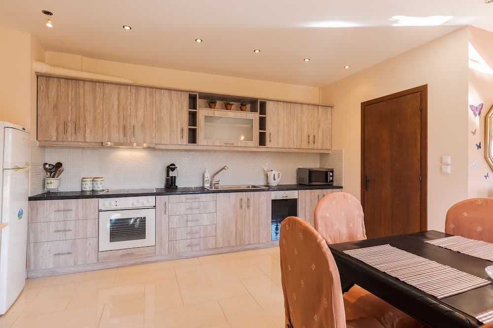 Photo of Others in Armenoi