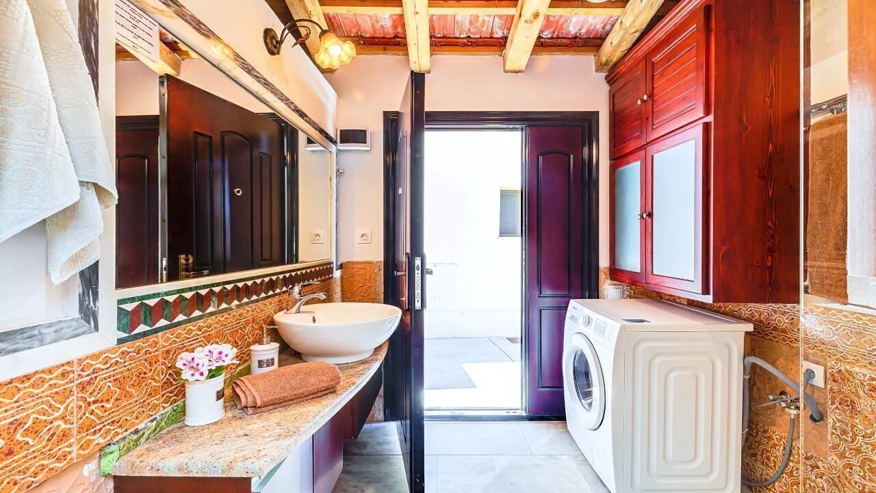 Photo of Bathroom in Pervolakia